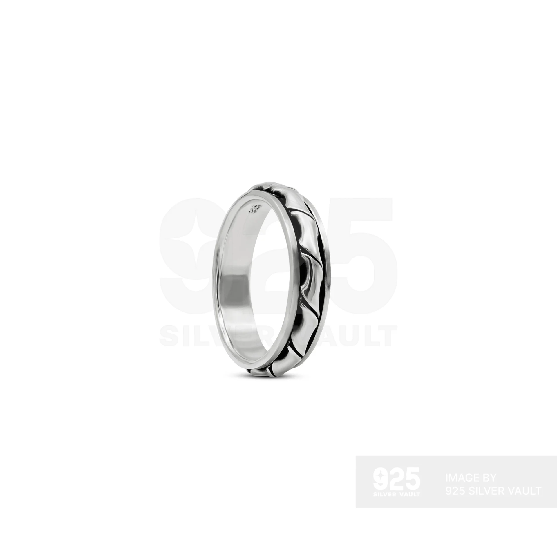 Segmented Cylinder Spinning Silver Ring