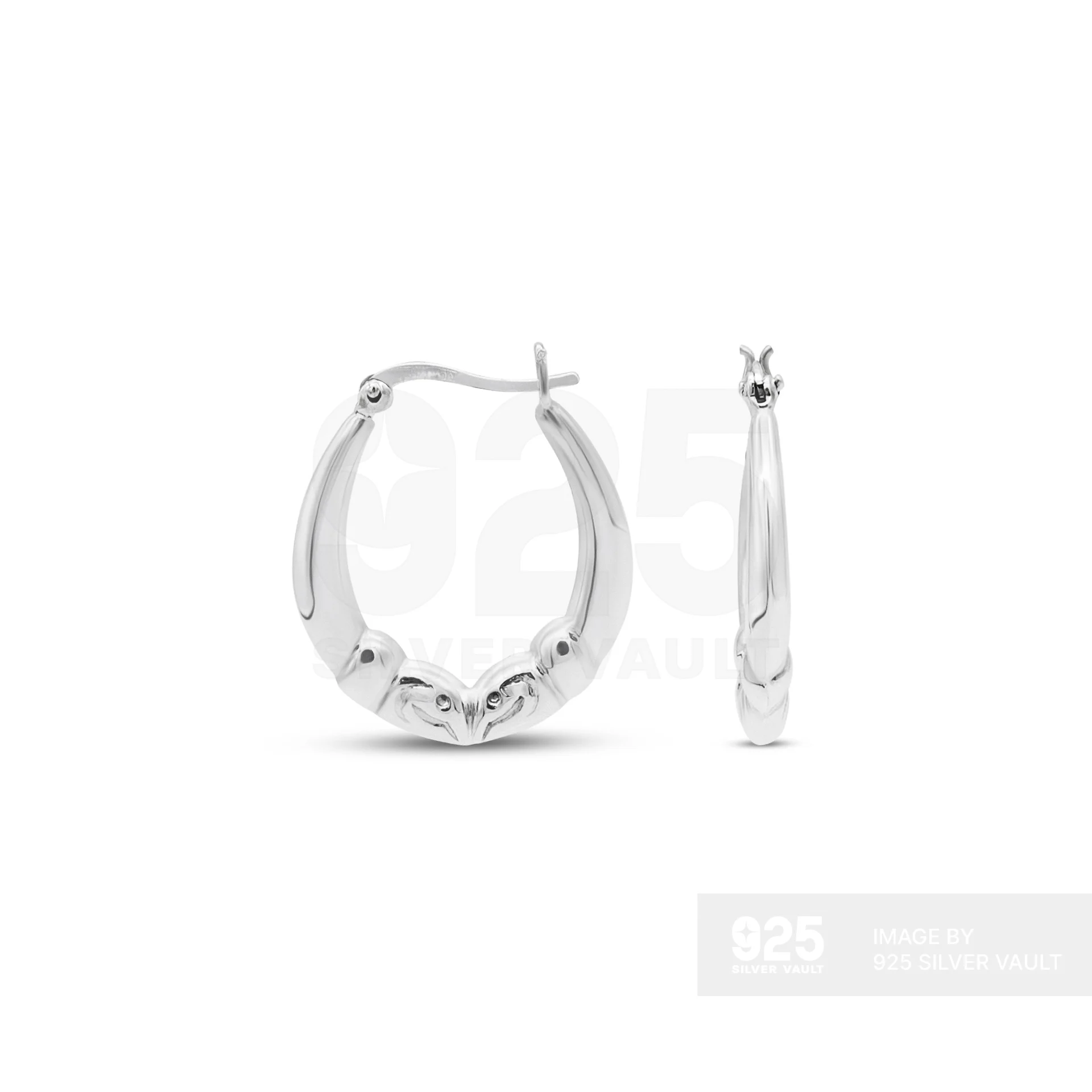Oval Hoop Earrings with Ribbed Bottom
