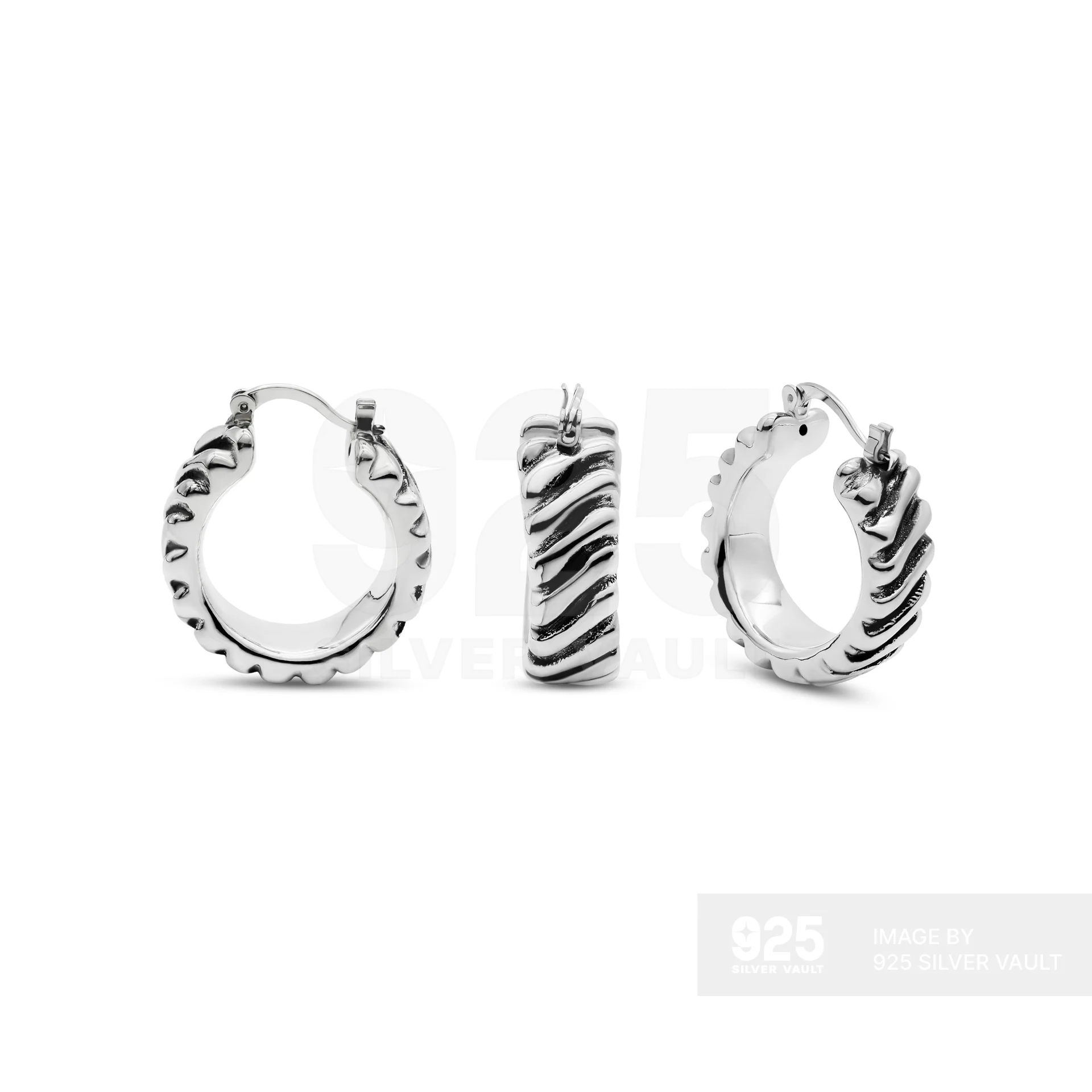 Diagonal Carved Round Hoop Earrings