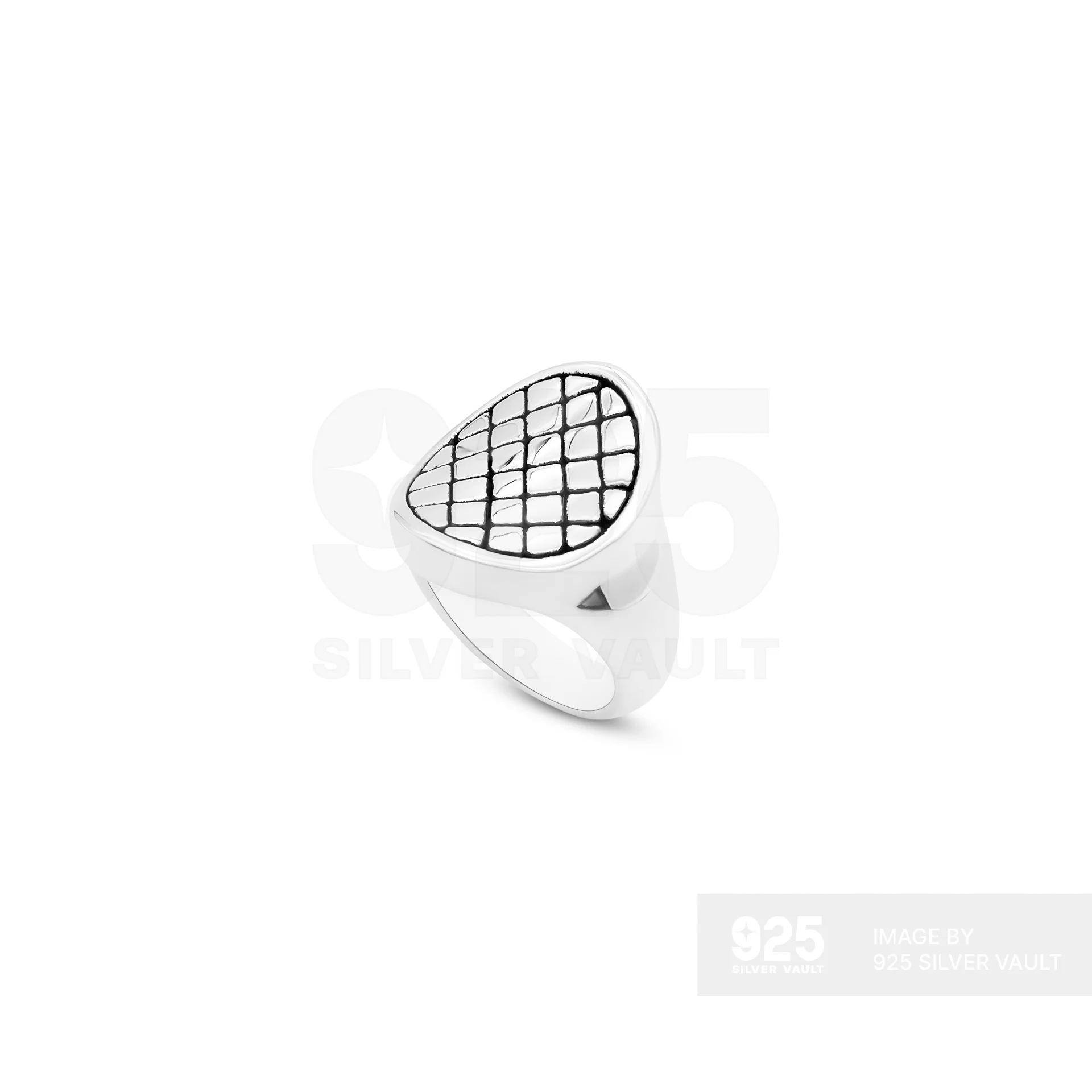Cushion Mesh Pattern Signet Ring - Image 2